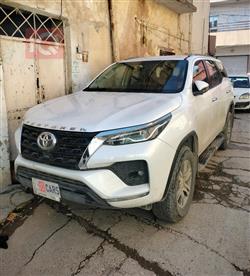 تۆیۆتا فۆرچێنەر